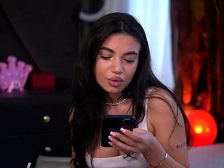 Esme Luv flirt4free stream image