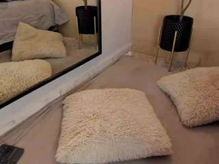 leathompson1 camsoda stream image