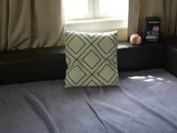 blondehottiek chaturbate stream image