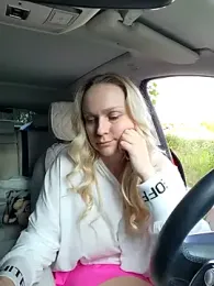 Bondgirl_013 stripchat stream image