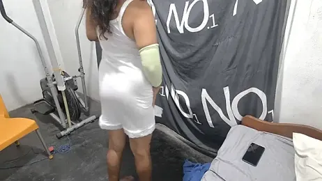 AraNDissNaughtyJolly stripchat stream image