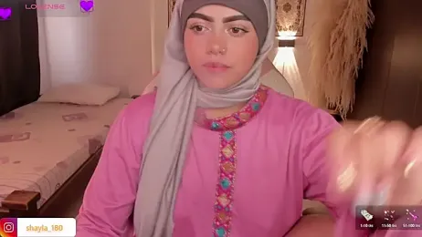 shayla_18 stripchat stream image