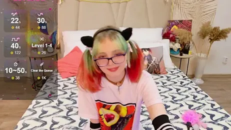 CoralineYoung stripchat stream image