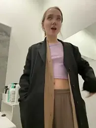 bambi_lu stripchat stream image