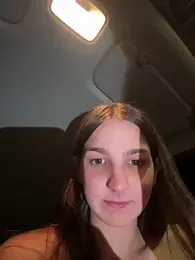 DoriDeluxe66 stripchat stream image