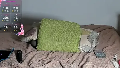 laurasommer stripchat stream image