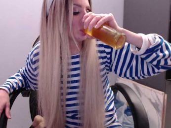 blondalina bongacams stream image