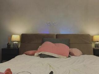 Naomi Asian flirt4free stream image