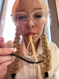 babydolll stripchat stream image