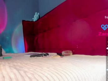 honey_pinkgreen chaturbate stream image