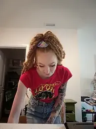 LucidLucy stripchat stream image