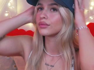 Maci Reynolds flirt4free stream image