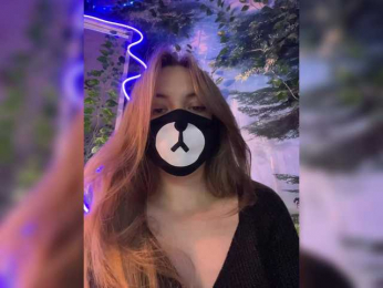 -Summer- bongacams stream image