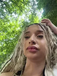 OdetteMason stripchat stream image