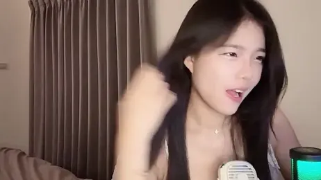 Qaz42799 stripchat stream image