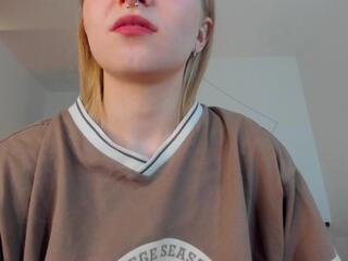 Mia Meowy flirt4free stream image