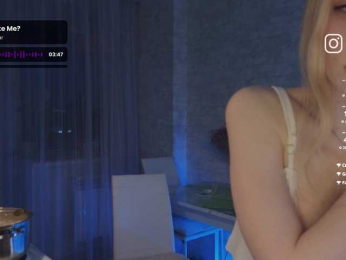 fymryn bongacams stream image