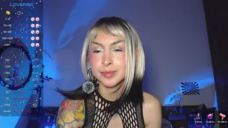 Cinamoonn stripchat stream image