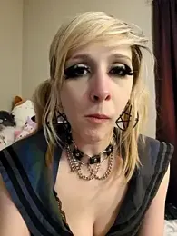 AmethystFoxx stripchat stream image