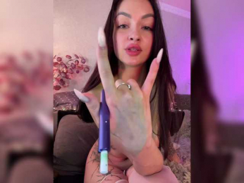 LALI_XS bongacams stream image