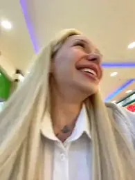 babydolll stripchat stream image