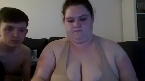 curvy_crystal stripchat stream image
