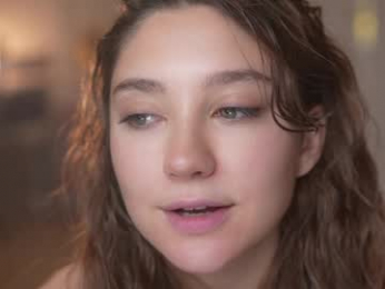 mia_elfie chaturbate stream image