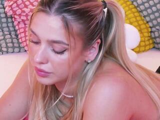 Maci Reynolds flirt4free stream image