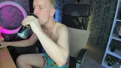 AlexxSweet stripchat stream image