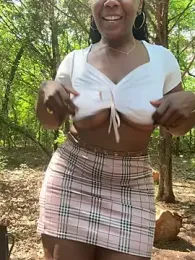 TilaTotti stripchat stream image