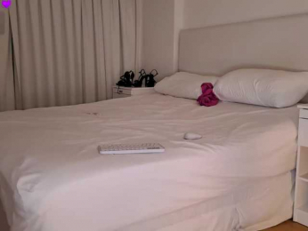 Bella_Byers bongacams stream image