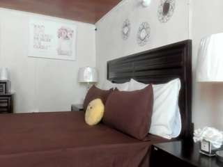 iluvsaffire-bleu camsoda stream image