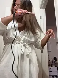 AshleyLoveee stripchat stream image