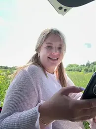 OdriOlsens stripchat stream image