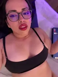 andra_rose stripchat stream image