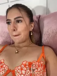 JackieDumont1 stripchat stream image