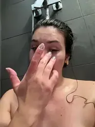 RedAssHottie stripchat stream image