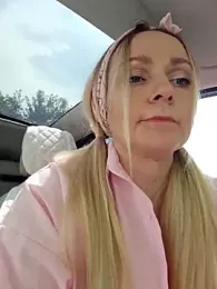 Bondgirl_013 stripchat stream image