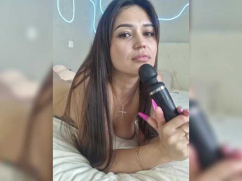 Alinka-chocolatee bongacams stream image