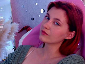 HoneyCherry bongacams stream image