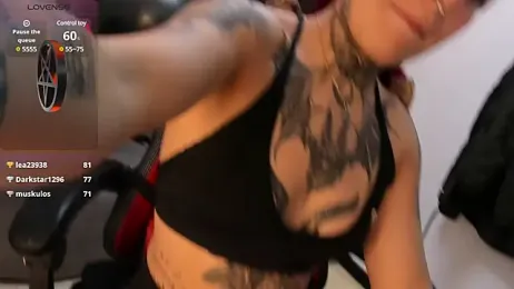 selene_red_ stripchat stream image