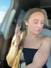 lunagirl13 stripchat stream image