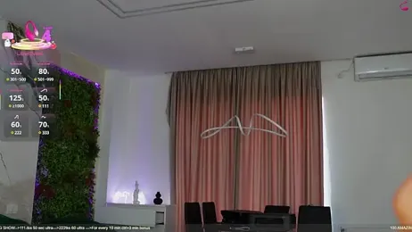 emily_bloom stripchat stream image