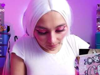 marceliinee camsoda stream image