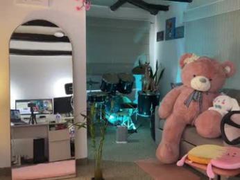 sweet_littleee chaturbate stream image