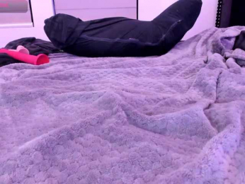 Midnightrose11 bongacams stream image