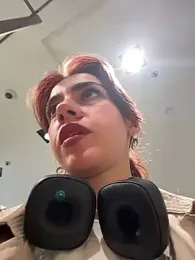 Lily__Belle stripchat stream image