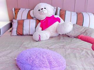 Bella Fontana flirt4free stream image