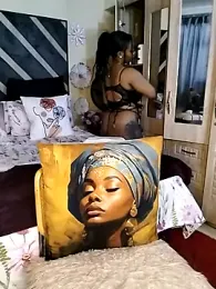 Spotty_Coochie stripchat stream image