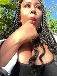 HaileyDiana stripchat stream image